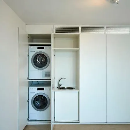 Sleeps 12 Air Con וילה *
